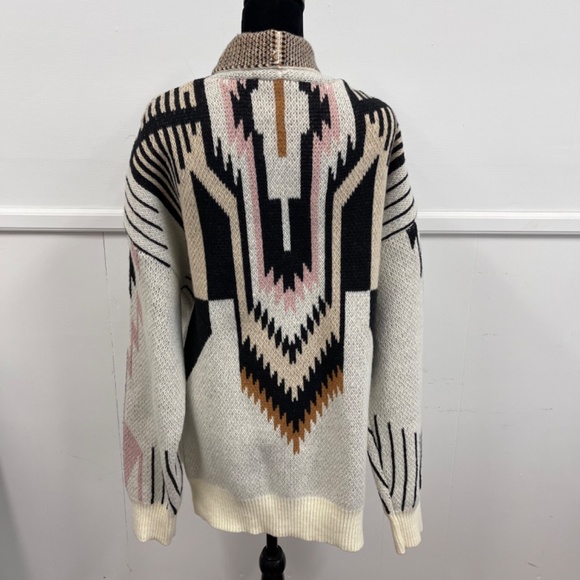 Remember that Day Tribal Print Cardigan - Picture 5 of 7